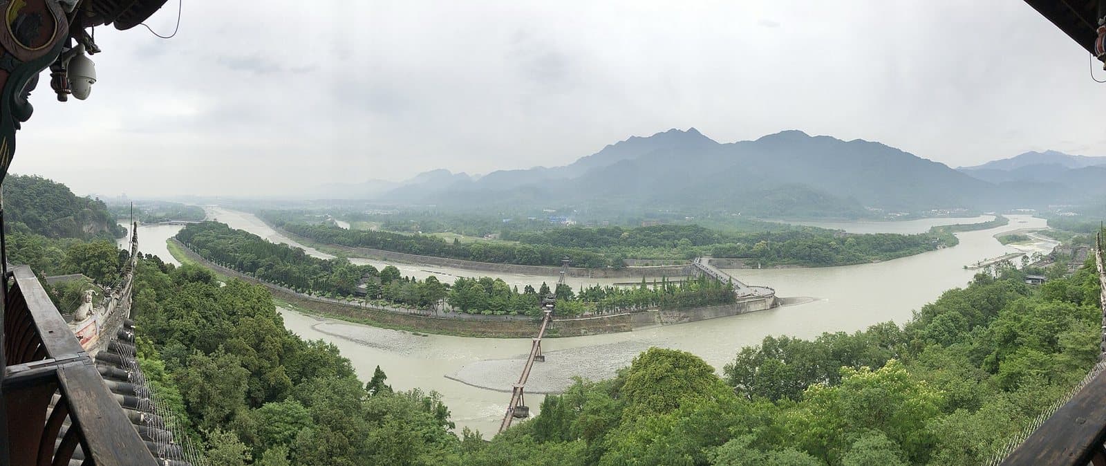 Ancient waterworks, bridges and river scenery at Dujiangyan — view 1