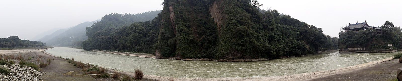 Ancient waterworks, bridges and river scenery at Dujiangyan — view 3
