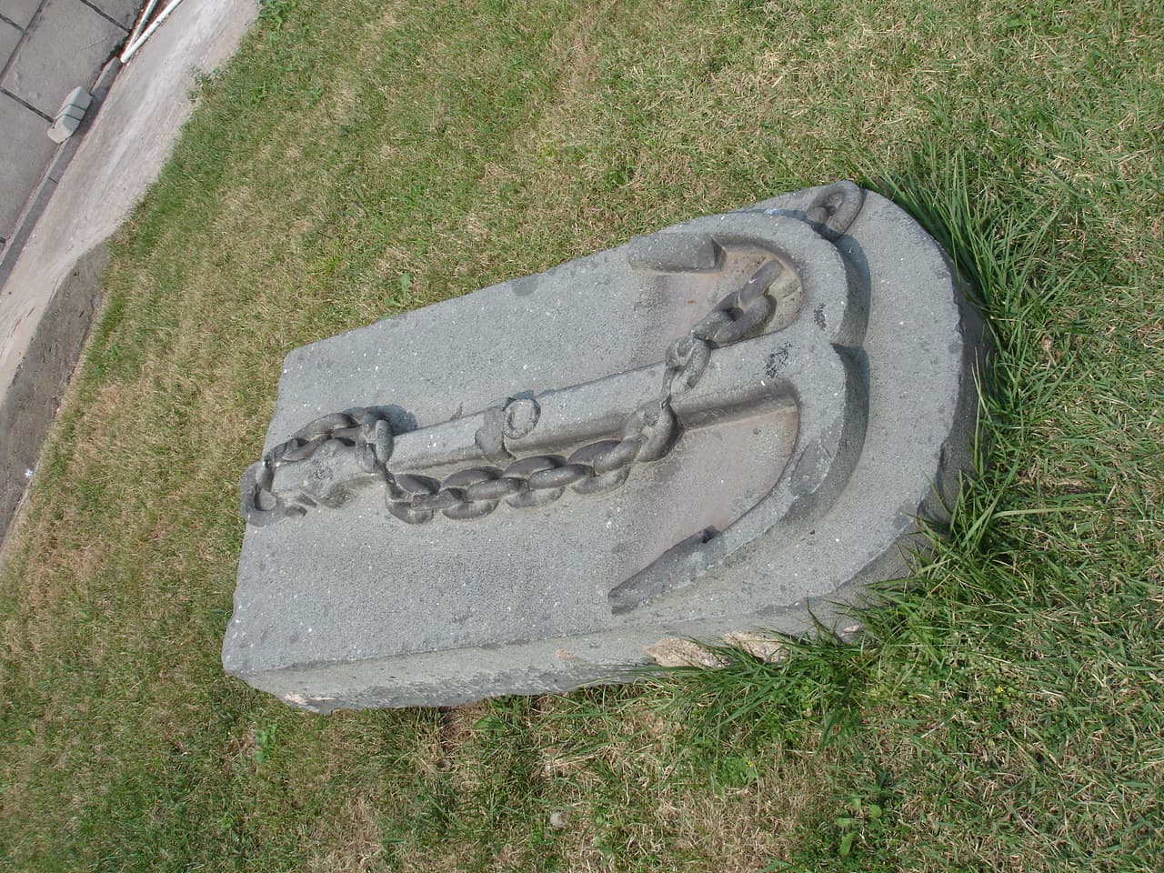 Qingdao Museum — view 3