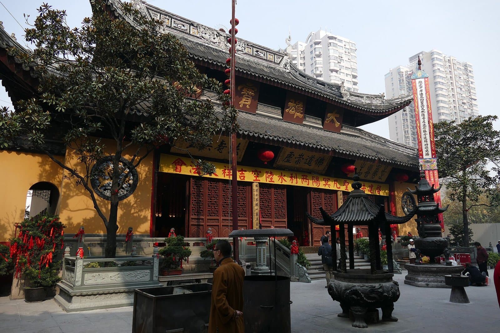 Traditional halls at Shanghai's Jade Buddha Temple — view 2