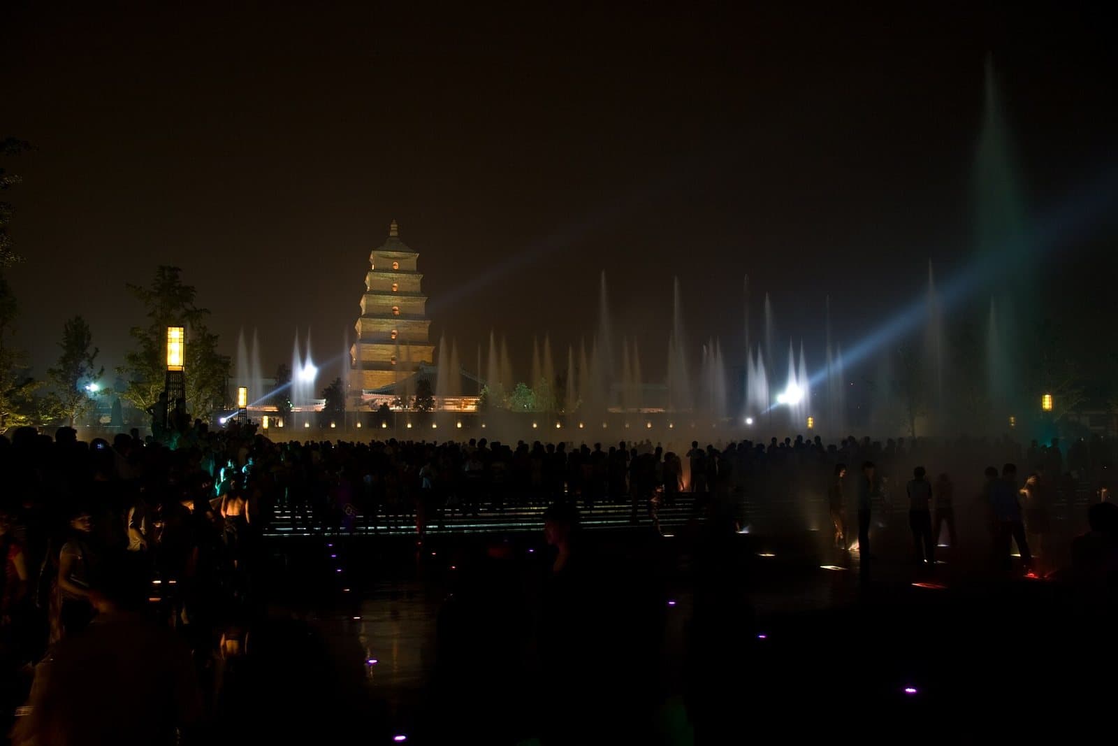 Big Wild Goose Pagoda at Da Ci'en Temple in Xi'an — view 2