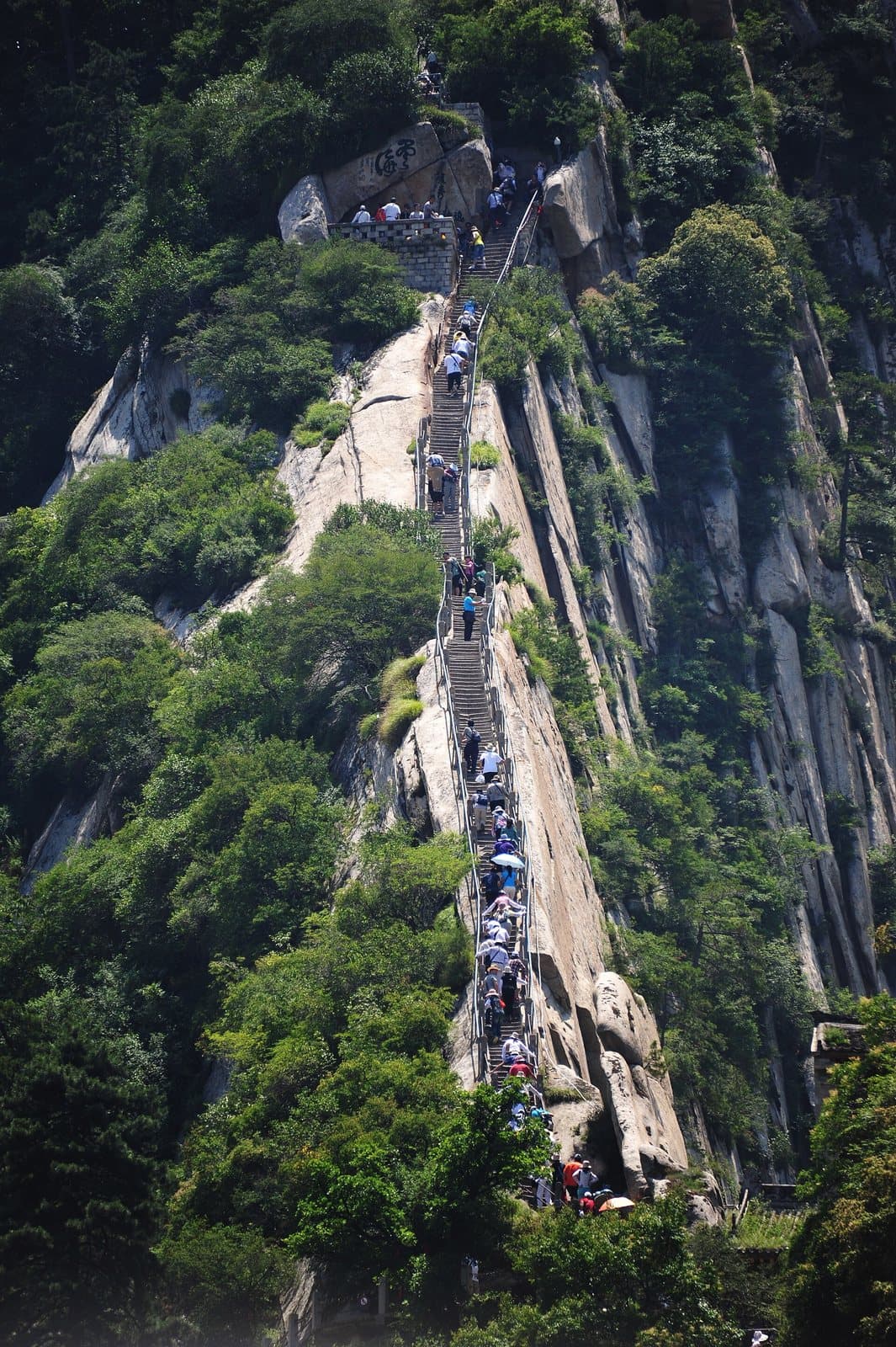Mountain peaks and paths at Mount Huashan in Shaanxi — view 3