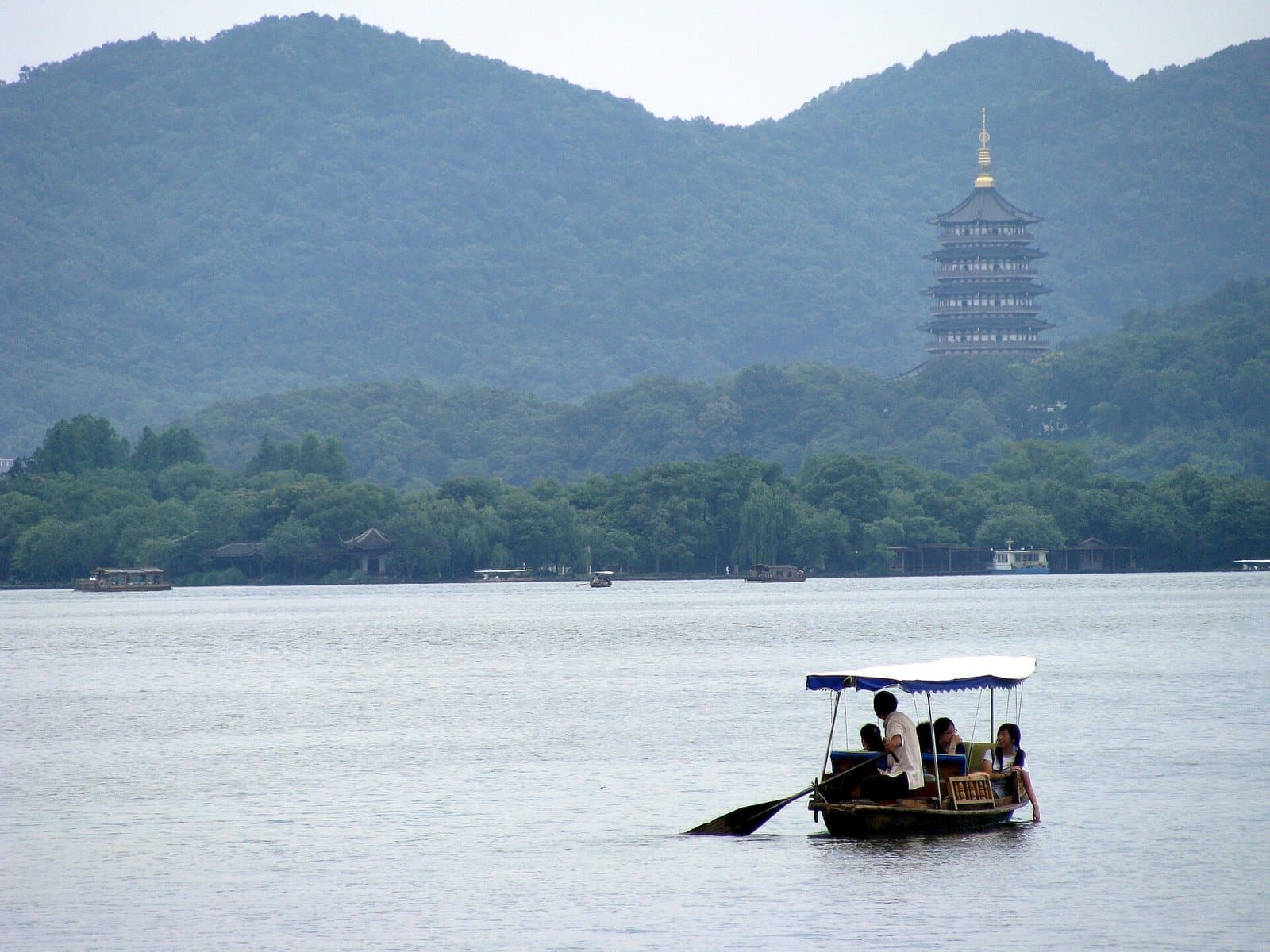 West Lake, causeways and hills in Hangzhou — view 1