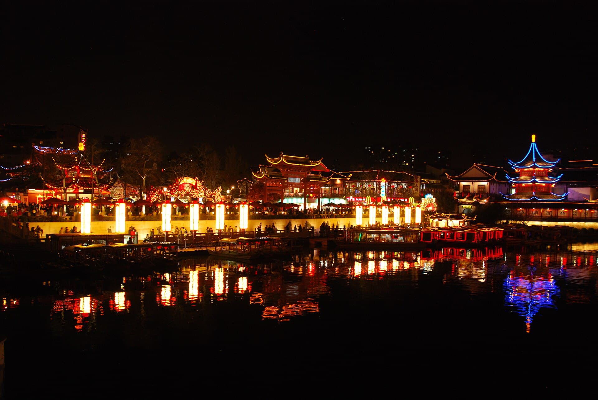 Confucius Temple Qinhuai — view 1