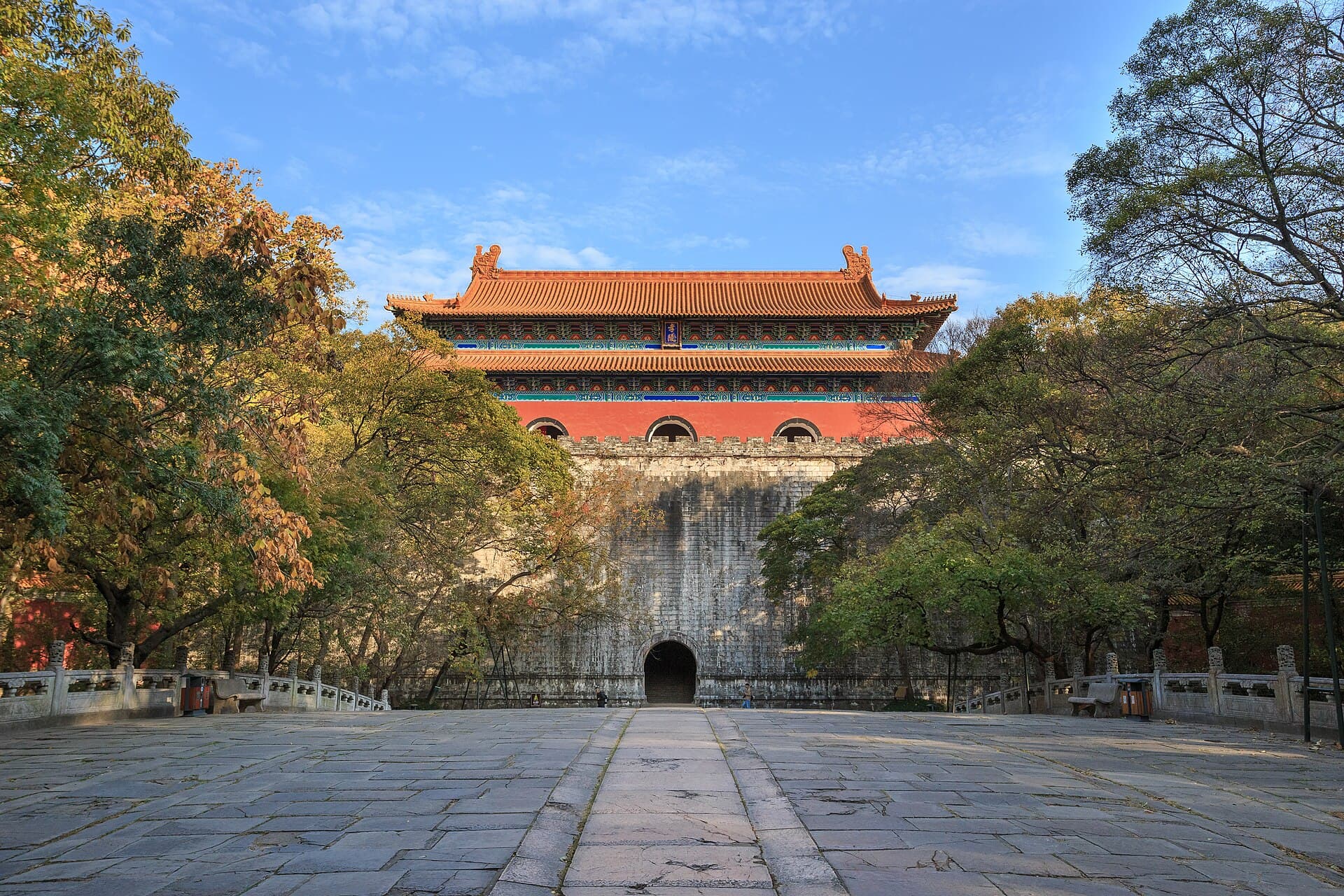 Ming Xiaoling Mausoleum — view 1