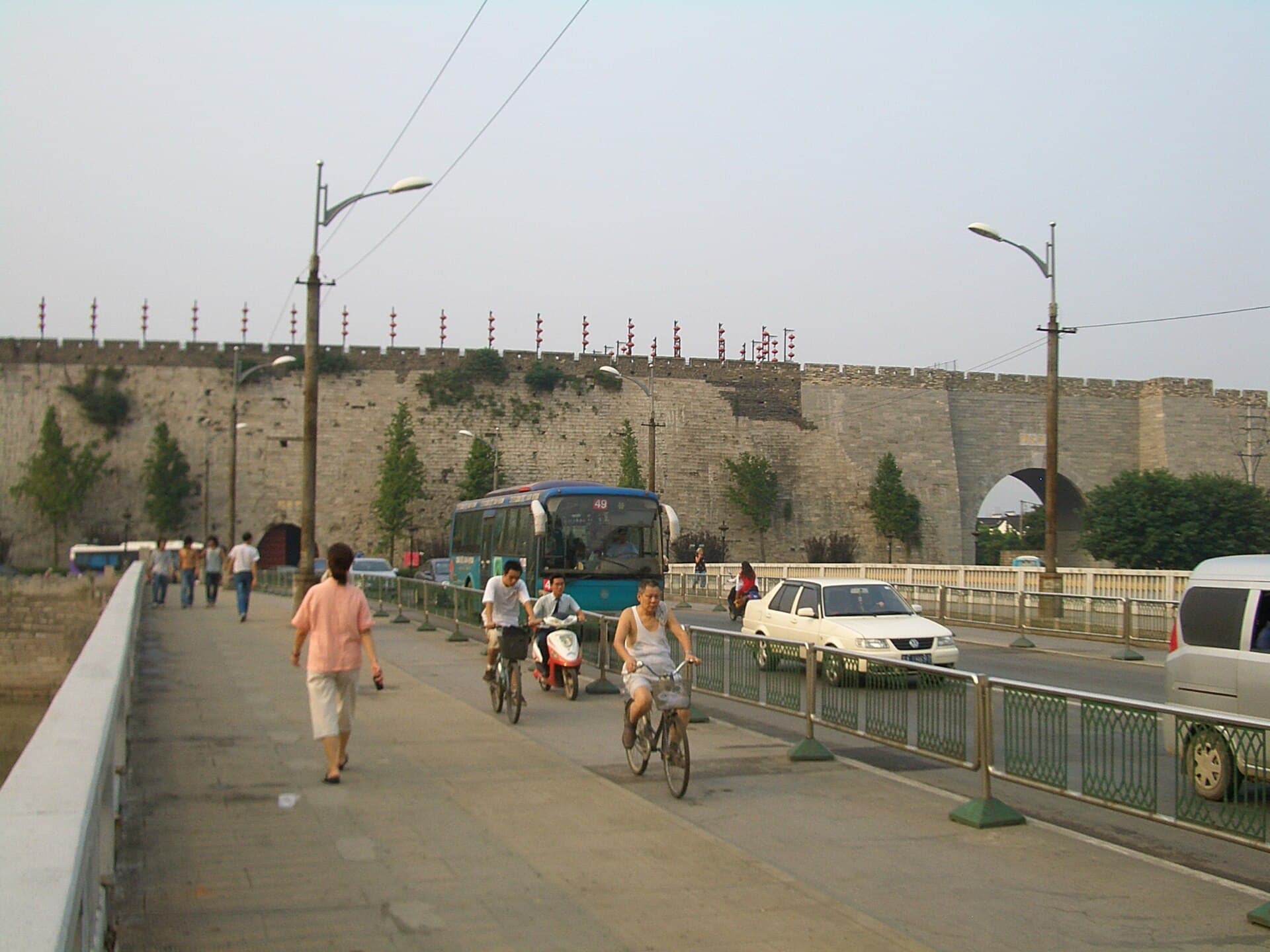 Zhonghua Gate City Wall — view 2