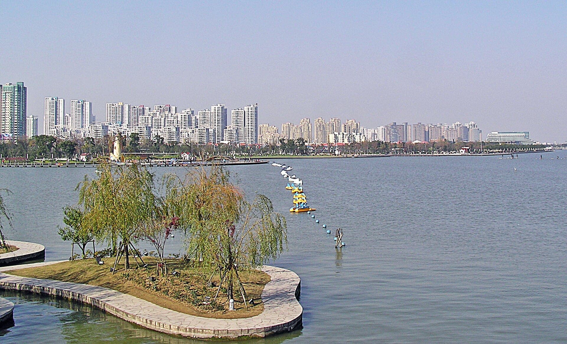 Jinji Lake — view 1