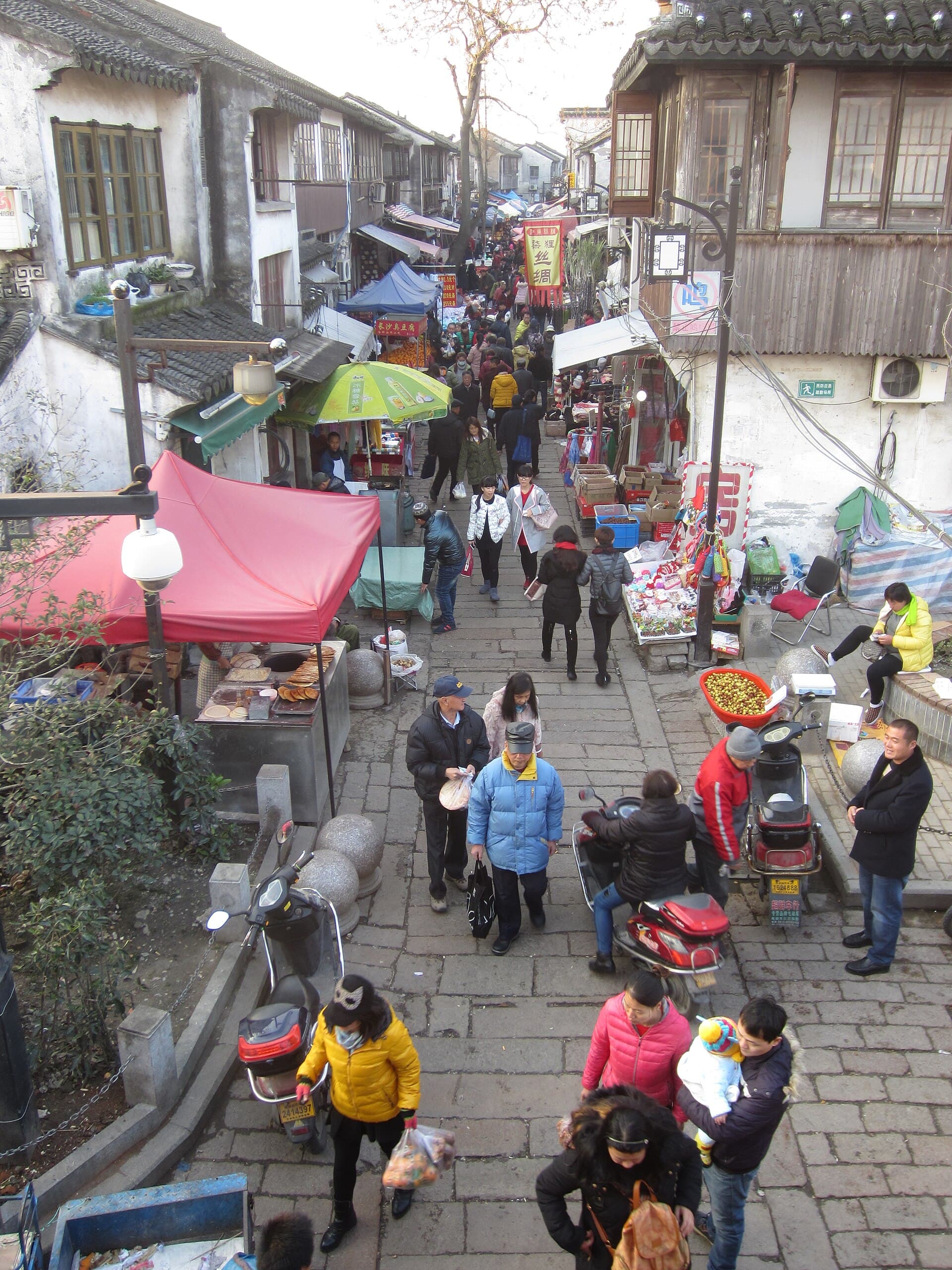 Shantang Street — view 3