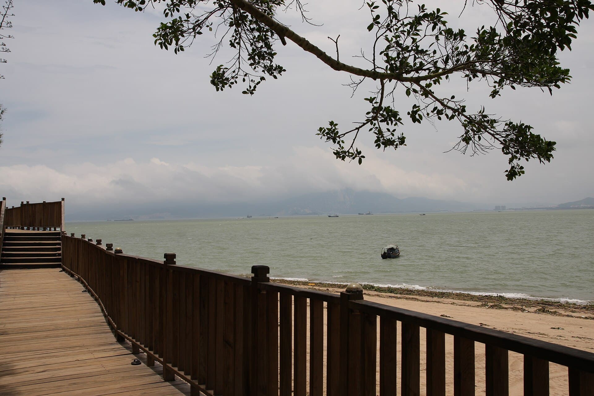 Huandao Road — view 1
